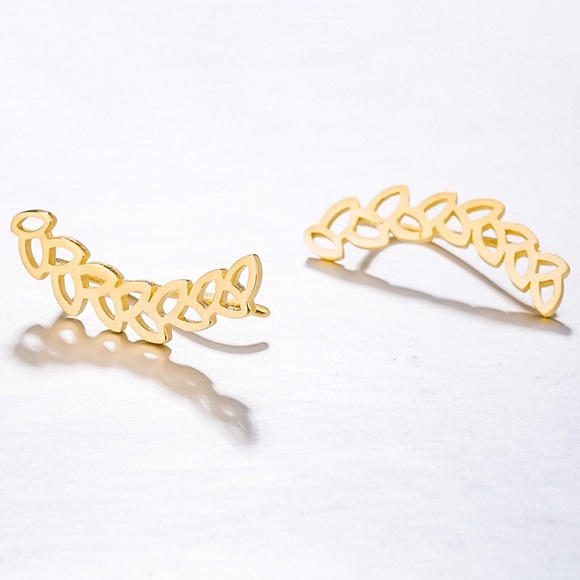 🔵𝟲𝟱%𝗢𝗙𝗙 𝗯𝘂𝗻𝗱𝗹𝗲𝘀 𝟯+🔵 NEW Floral Minimalist Climber Earring - Picture 13 of 16